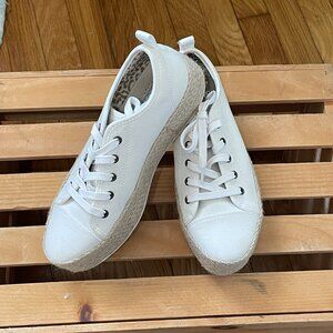 Sketchers BOBS Sesame Sun Dazing Memory Foam Sneakers-6M